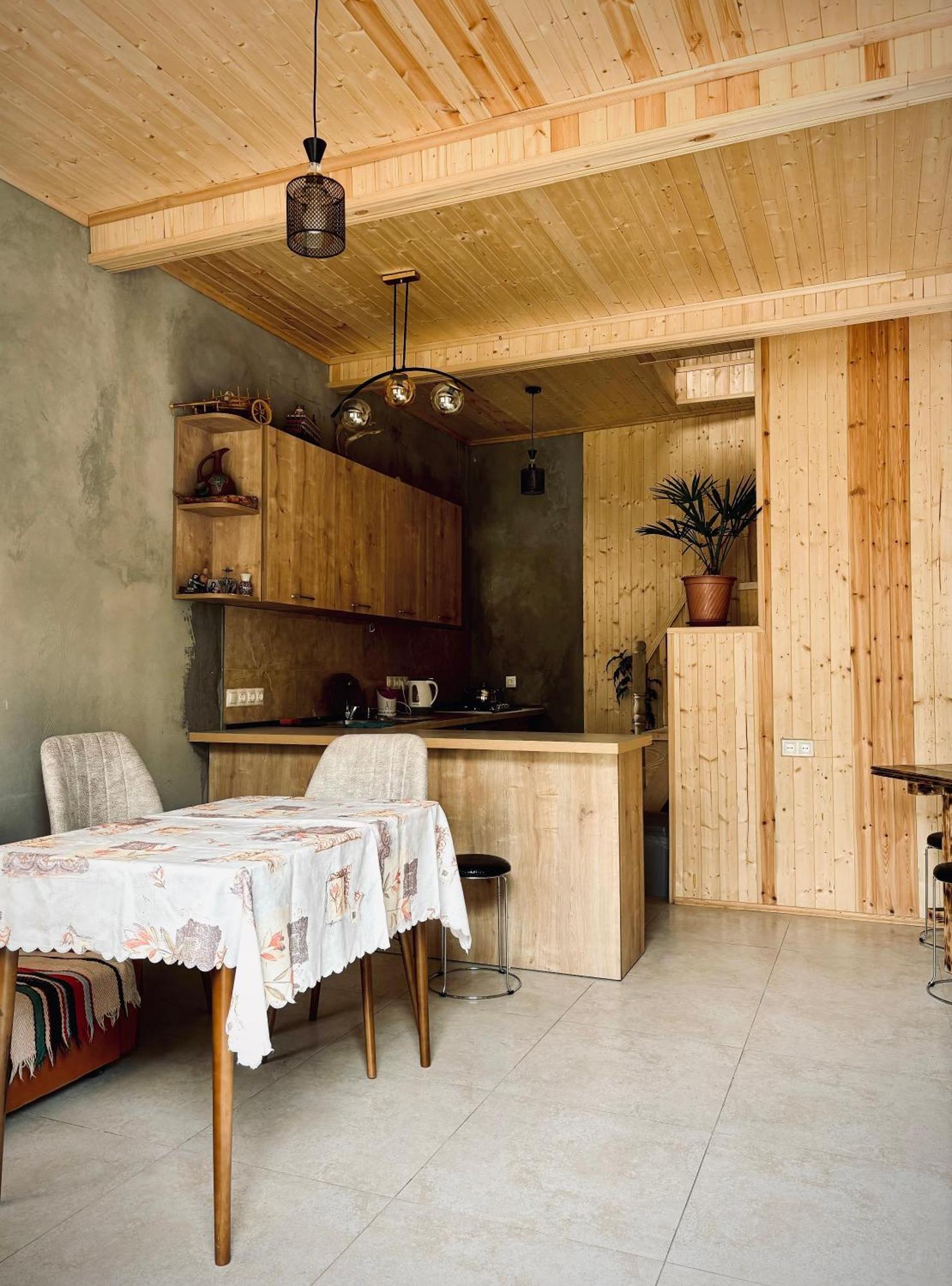 Family Hostel Nika Stepancminda Zewnętrze zdjęcie